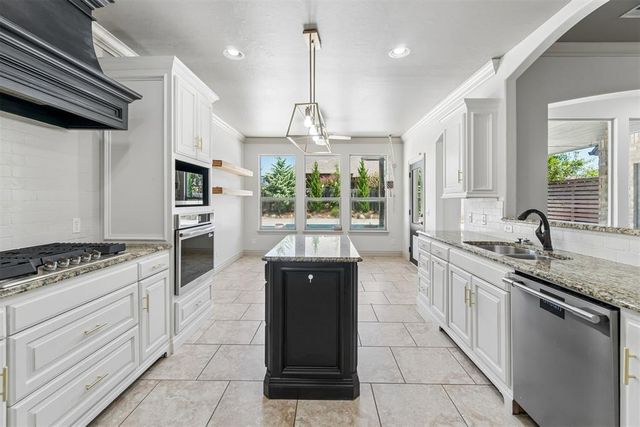 4640 Silver Charm Lane, Edmond, OK 73025