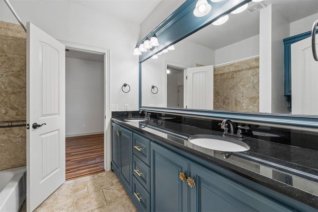 4640 Silver Charm Lane, Edmond, OK 73025