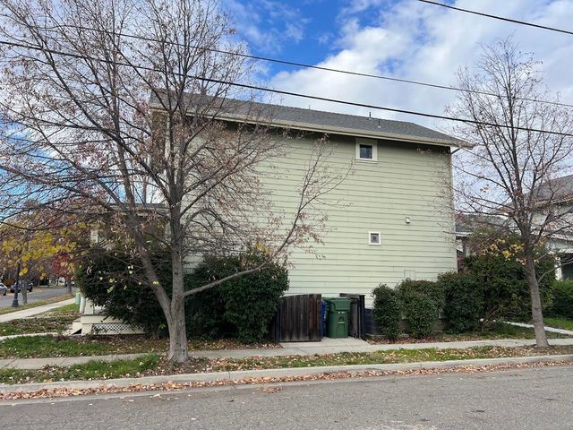 804 Kite Lane, Redding, CA 96001