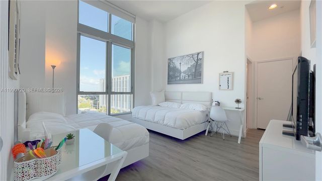 9066 SW 73rd Ct 501, Miami, FL 33156