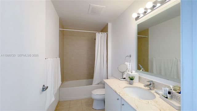 9066 SW 73rd Ct 501, Miami, FL 33156