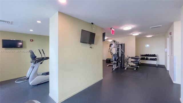 9066 SW 73rd Ct 501, Miami, FL 33156