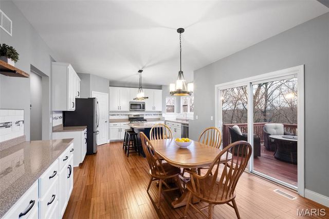 844 Konert Hill Drive, Fenton, MO 63026