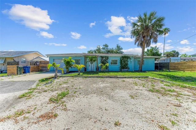 312 WINFIELD WAY, Nokomis, FL 34275