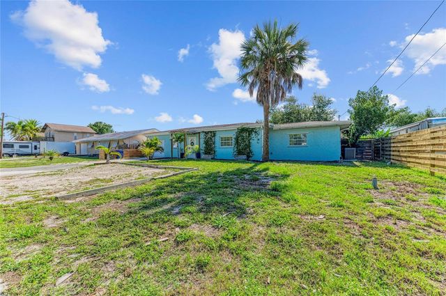312 WINFIELD WAY, Nokomis, FL 34275