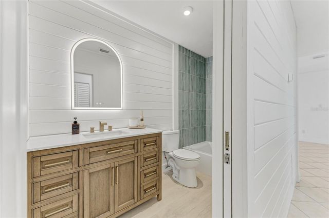 312 WINFIELD WAY, Nokomis, FL 34275