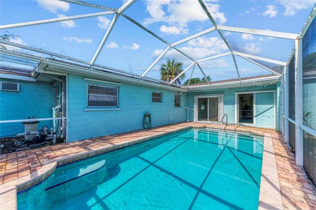 312 WINFIELD WAY, Nokomis, FL 34275