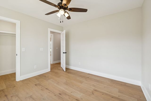 342 Leigh Anna Circle, Lafayette, TN 37083