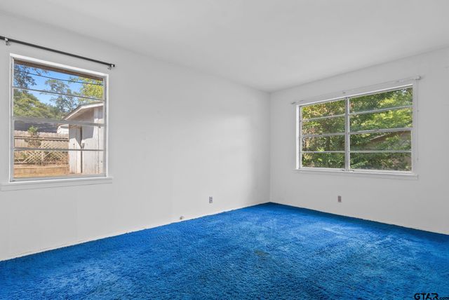 2002 Faulkner St., Tyler, TX 75701