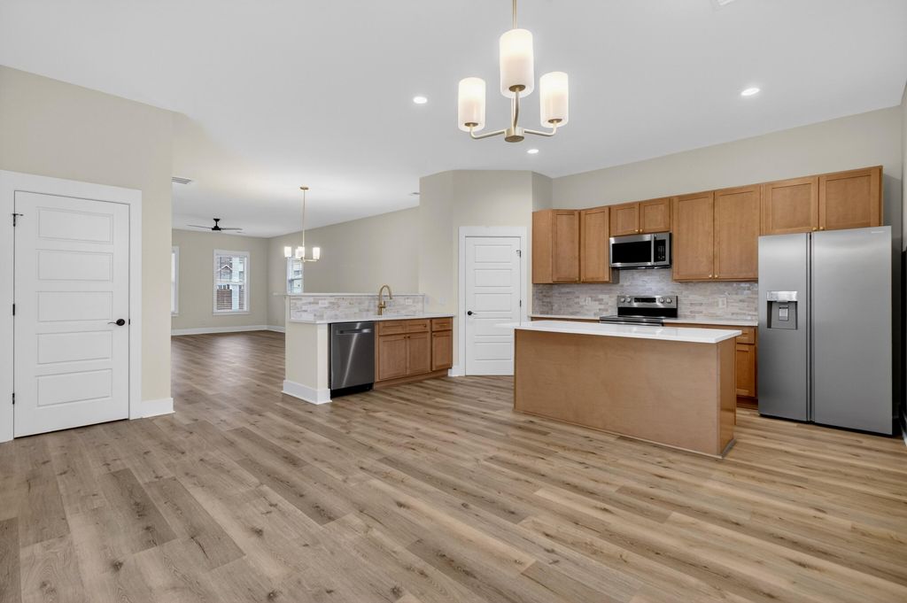 Image 17 of property listing at 459 Sablewood Drive, Huger, SC 29450