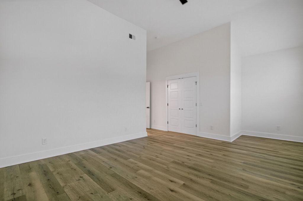 Image 25 of property listing at 459 Sablewood Drive, Huger, SC 29450