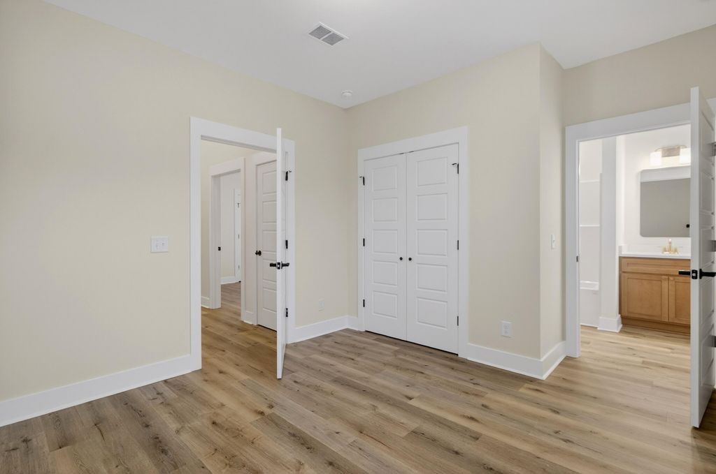 Image 29 of property listing at 459 Sablewood Drive, Huger, SC 29450