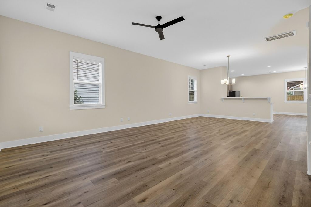 Image 6 of property listing at 459 Sablewood Drive, Huger, SC 29450