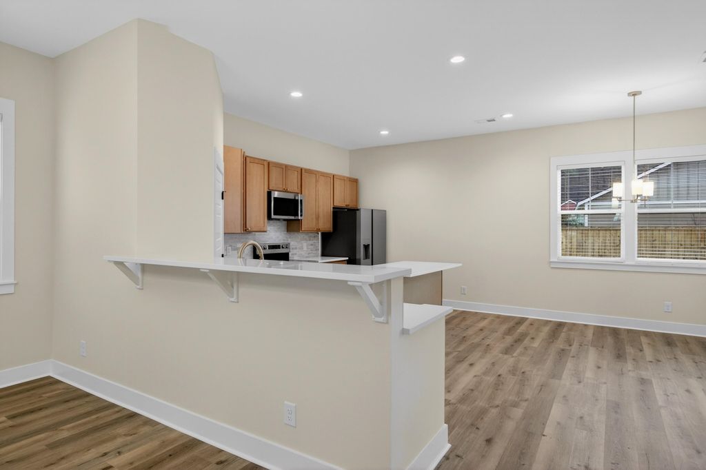 Image 9 of property listing at 459 Sablewood Drive, Huger, SC 29450