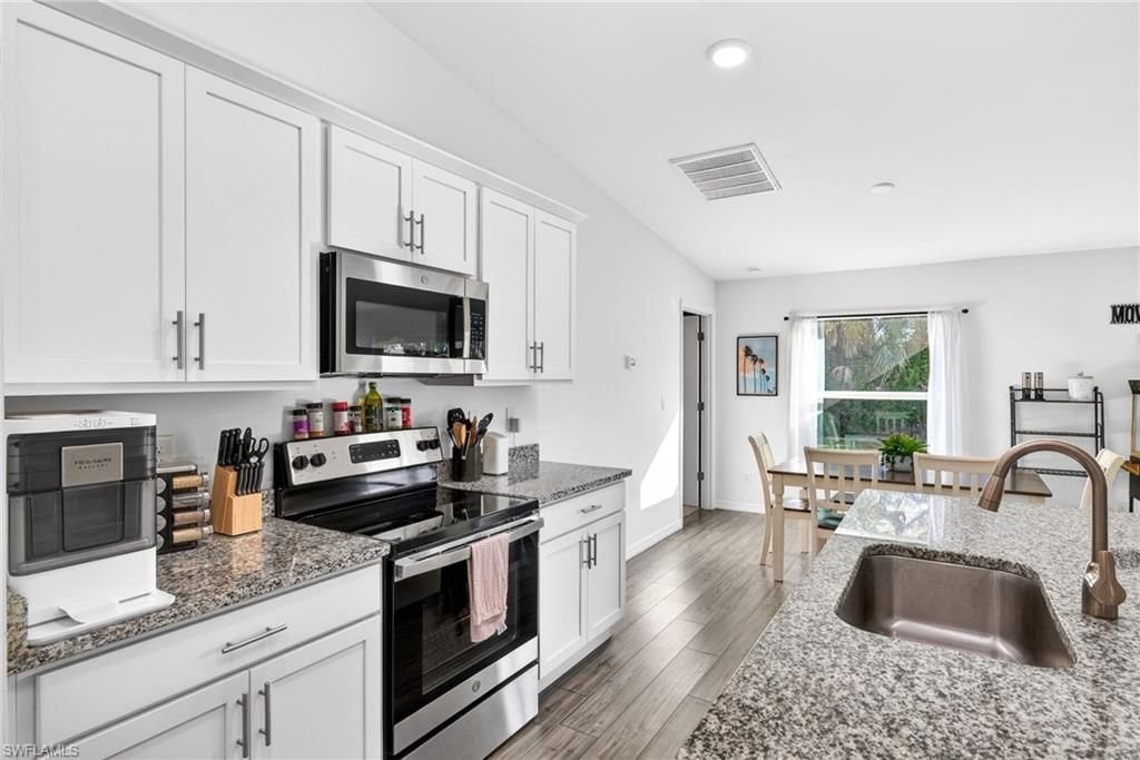 2517 NW 15th PL, CAPE CORAL, FL 33993 — photo 2