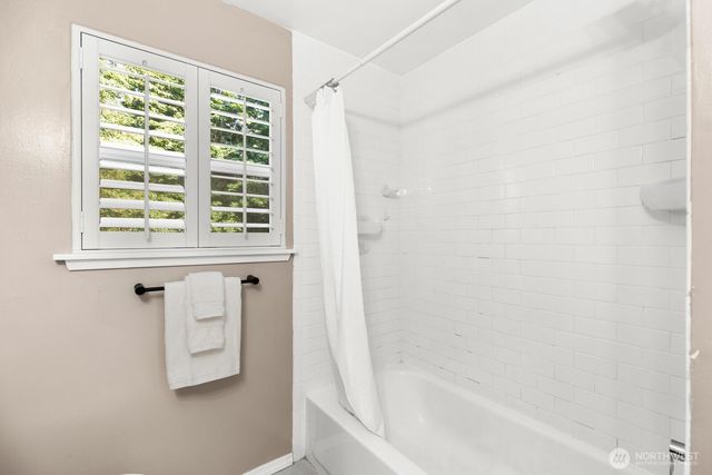 1646 152nd Avenue SE, Bellevue, WA 98007
