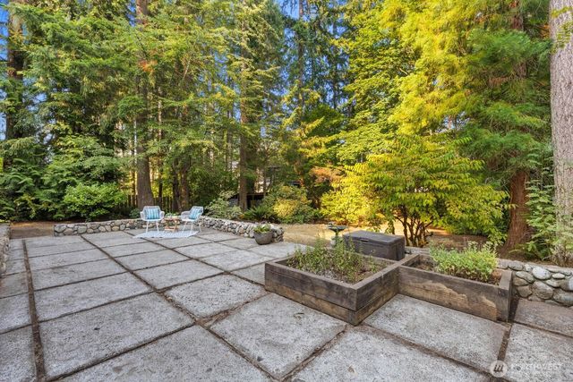 1646 152nd Avenue SE, Bellevue, WA 98007