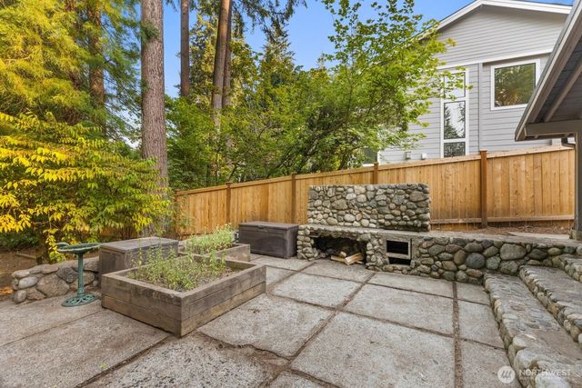 1646 152nd Avenue SE, Bellevue, WA 98007