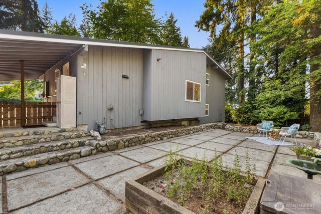 1646 152nd Avenue SE, Bellevue, WA 98007