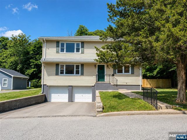 28 Carr Street 1, Pompton Lakes, NJ 07442