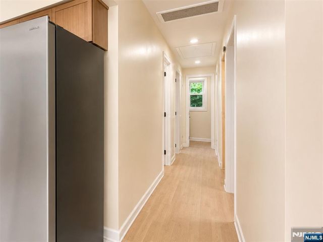 28 Carr Street 1, Pompton Lakes, NJ 07442