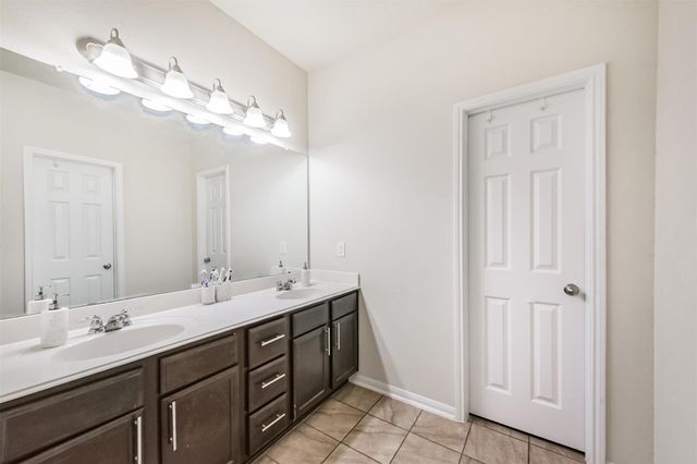 14723 Nickel Plank Road, Houston, TX 77049