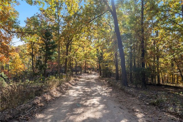 Tract 16 CR 1562, Eureka Springs, AR 72632