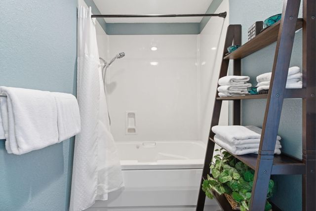 2700 Green Mountain Drive 5, Branson, MO 65616