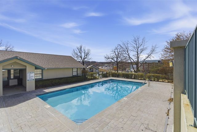 2700 Green Mountain Drive 5, Branson, MO 65616