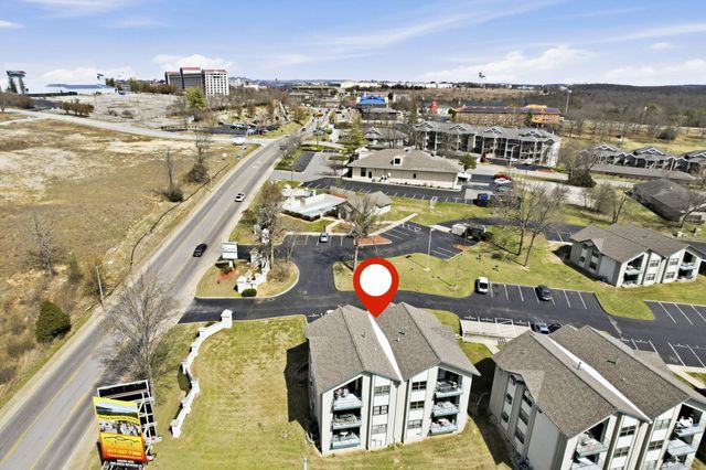 2700 Green Mountain Drive 5, Branson, MO 65616