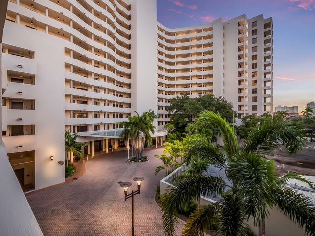 1255 N GULFSTREAM AVENUE 1101, Sarasota, FL 34236