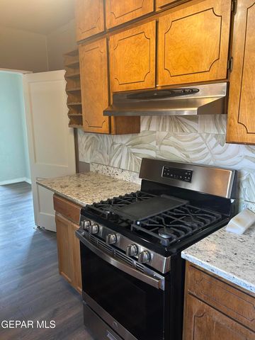 4331 EMORY Road, El Paso, TX 79922