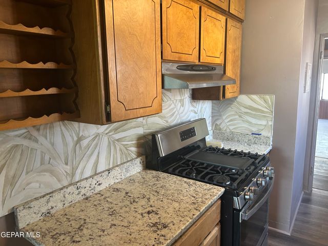 4331 EMORY Road, El Paso, TX 79922