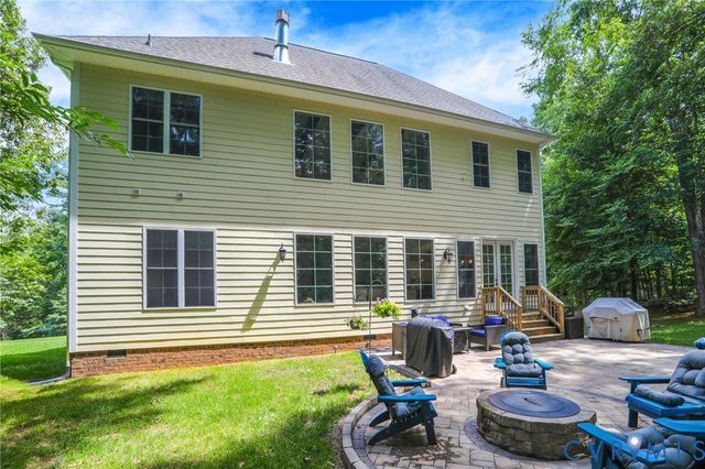 13500 Chesdin Landing Dr, Chesterfield, VA 23838