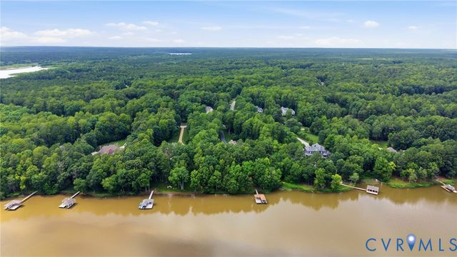13500 Chesdin Landing Dr, Chesterfield, VA 23838