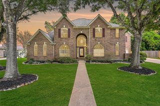1217 Red Wing Drive, Friendswood, TX 77546