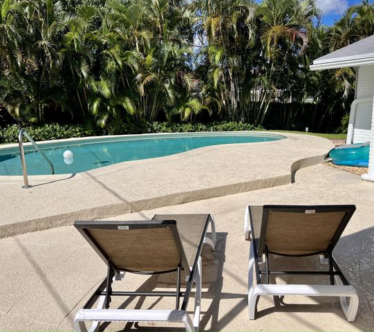 464 NW 11th Street, Boca Raton, FL 33432