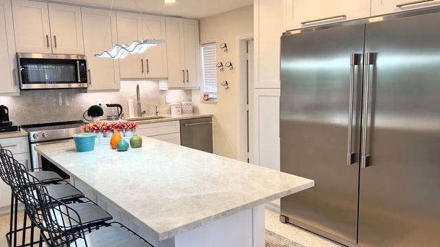 464 NW 11th Street, Boca Raton, FL 33432