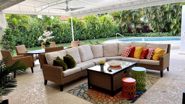 464 NW 11th Street, Boca Raton, FL 33432