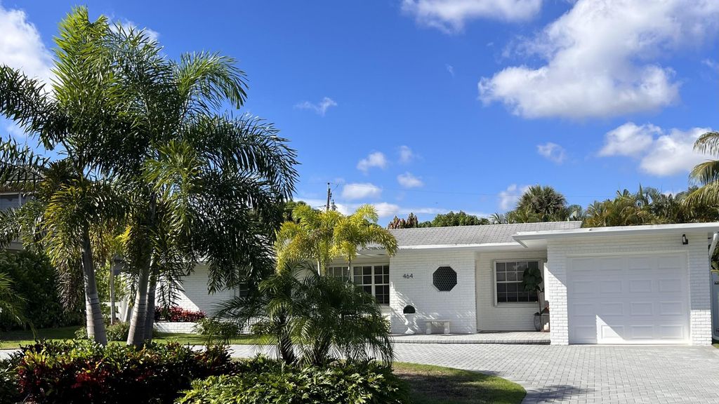 464 NW 11th Street, Boca Raton, FL 33432