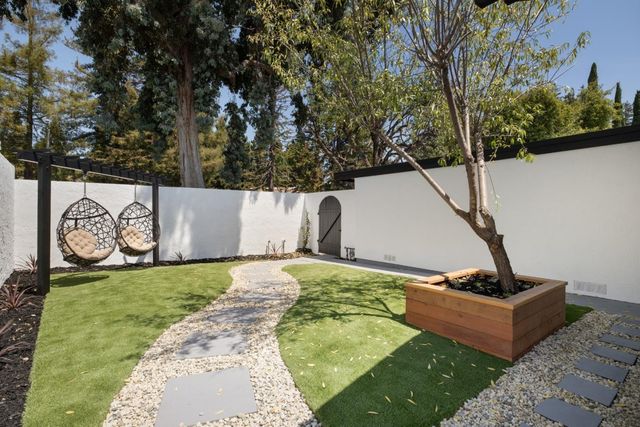 1022 E Evelyn Avenue, Sunnyvale, CA 94086