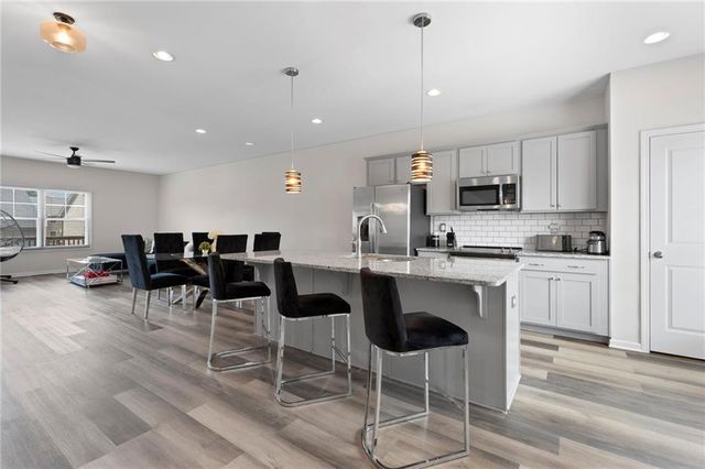 3641 Princeton Avenue, Atlanta, GA 30337