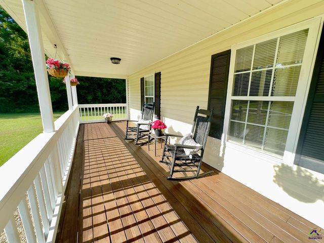 634 Old Perry Road, Kathleen, GA 31047