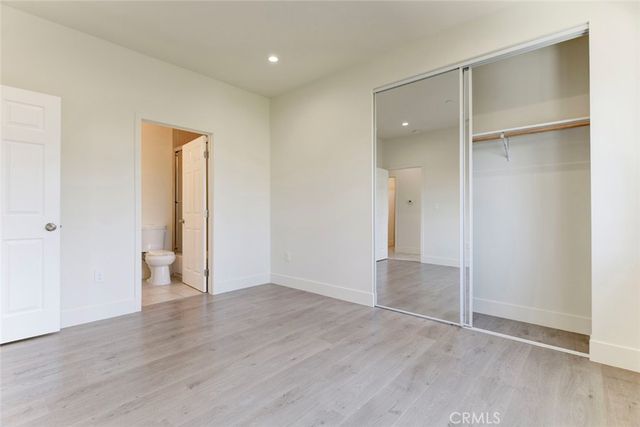 6821 Agnes Ave., North Hollywood, CA 91605