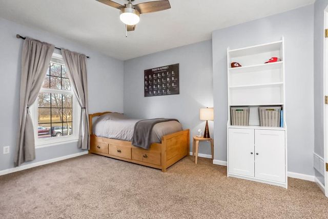 15142 Oakmont Street, Overland Park, KS 66221