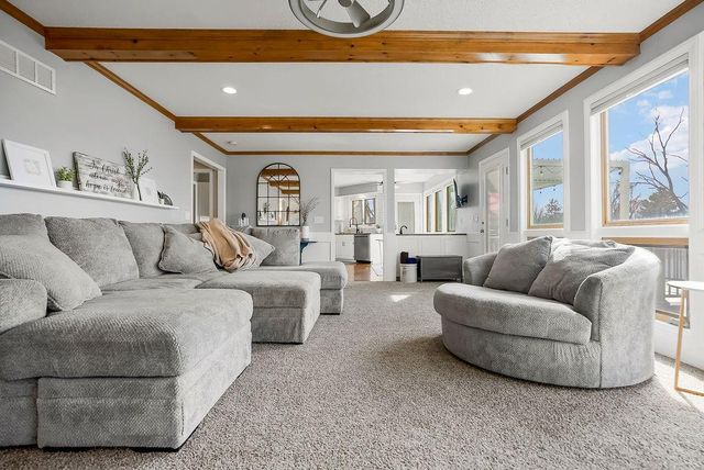 15142 Oakmont Street, Overland Park, KS 66221