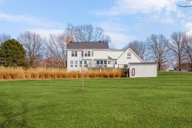 15142 Oakmont Street, Overland Park, KS 66221