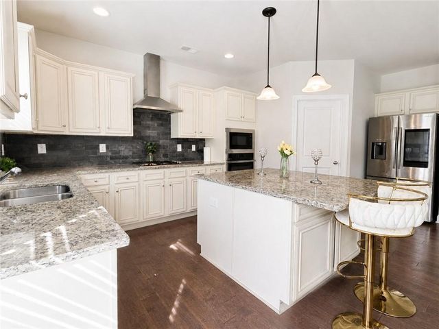 204 Camdale Court, Mcdonough, GA 30252