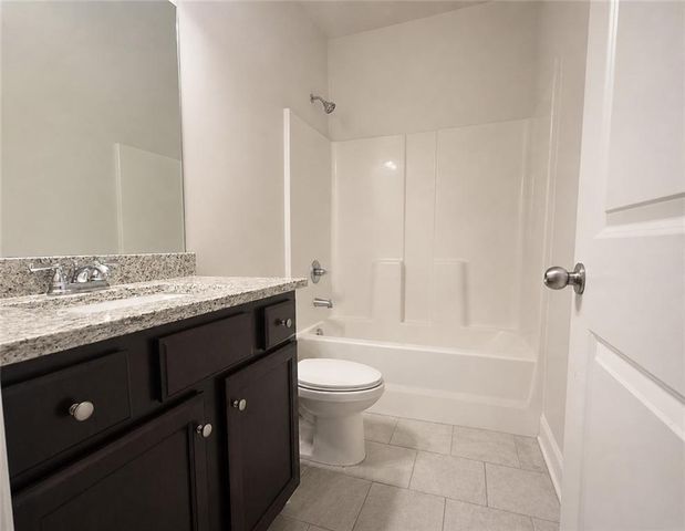 204 Camdale Court, Mcdonough, GA 30252