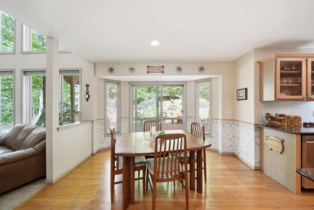 8352 Alta Vista Drive, Pinckney, MI 48169